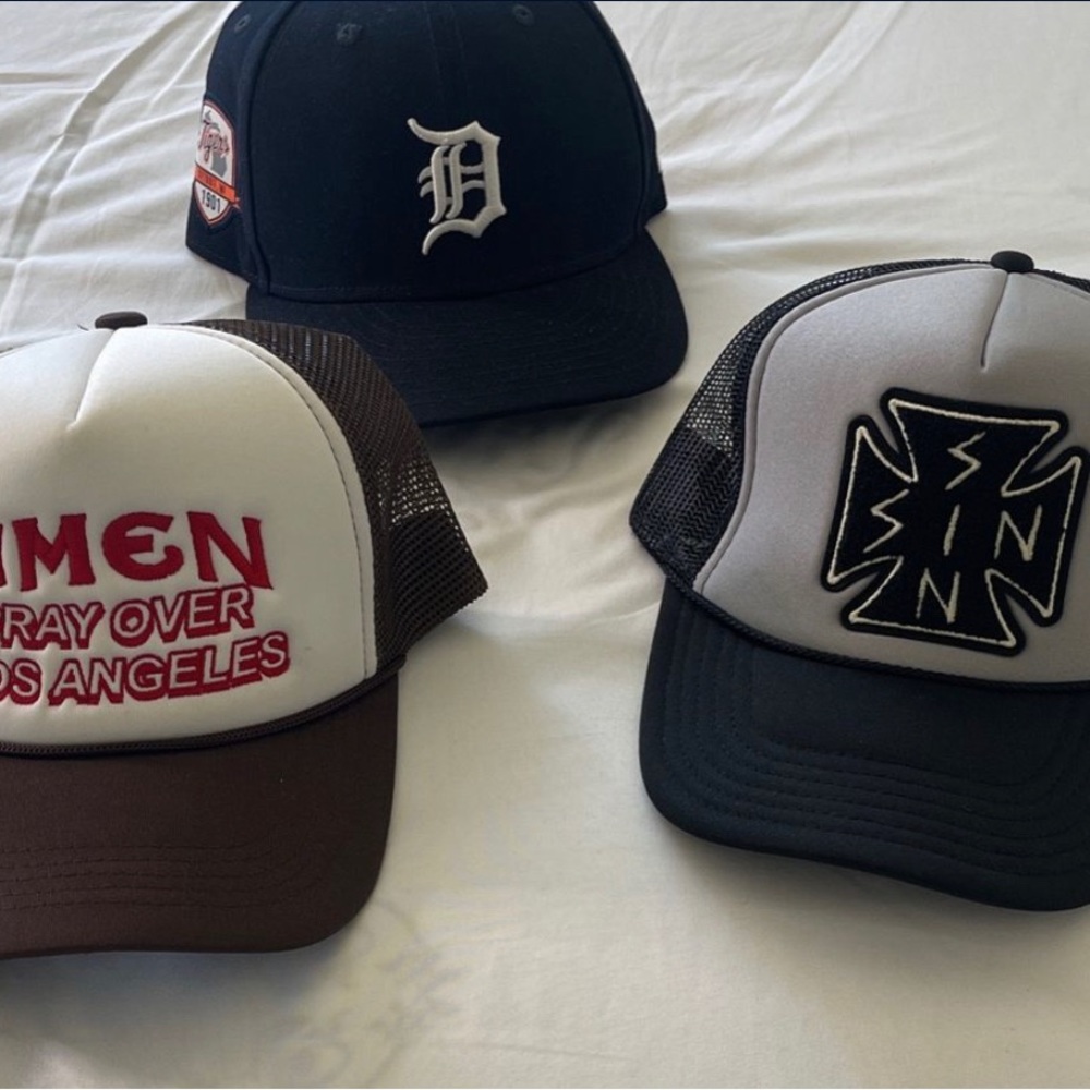 Hats! Like brand new no stains no rips!